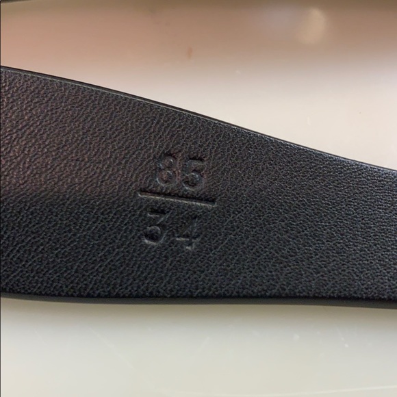 Authentic Chanel brand new with tags 4 CC buckles belt. Smart all over design. - Picture 9 of 11